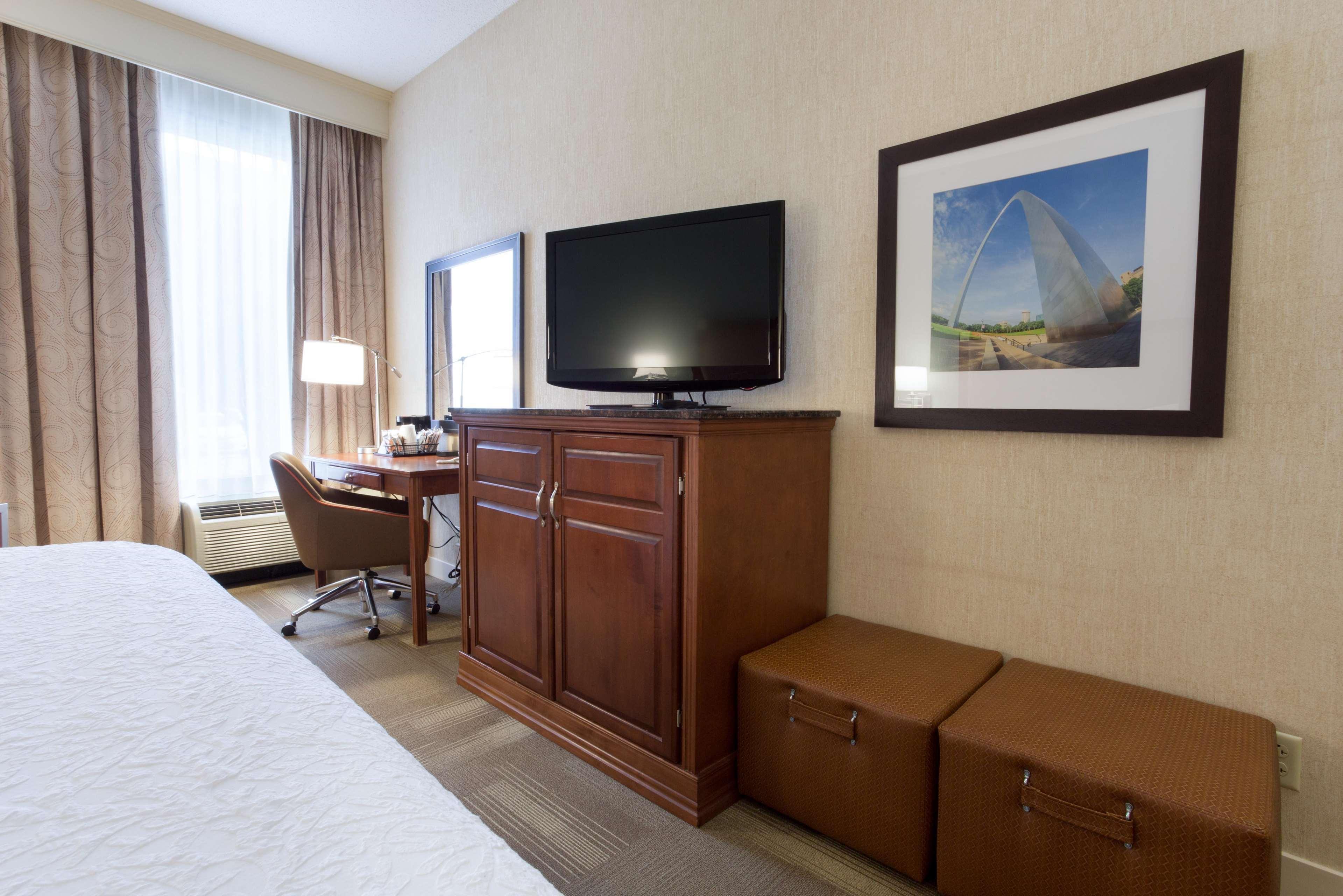 Hampton Inn St. Louis Southwest Fenton Ngoại thất bức ảnh