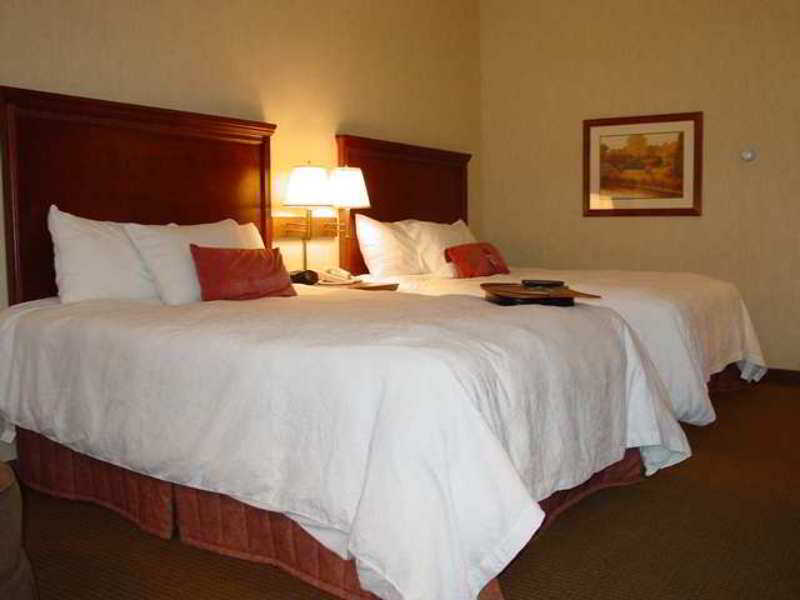 Hampton Inn St. Louis Southwest Fenton Phòng bức ảnh